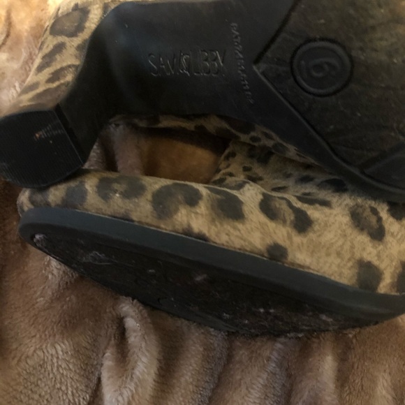 Woman’s Sam & Libby fall animal print slip on fur pump booties - Picture 6 of 10